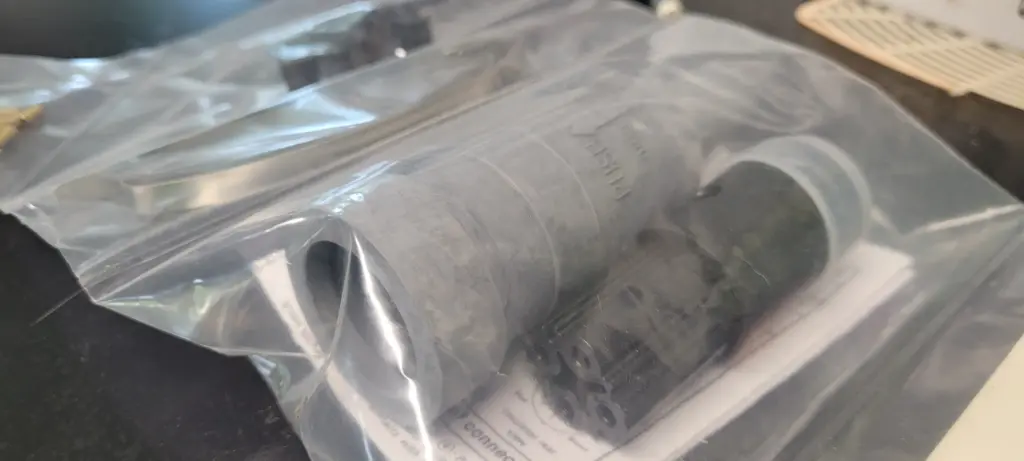 8819-1-16-3-04-WR22S (Ø11,5 -14,50)